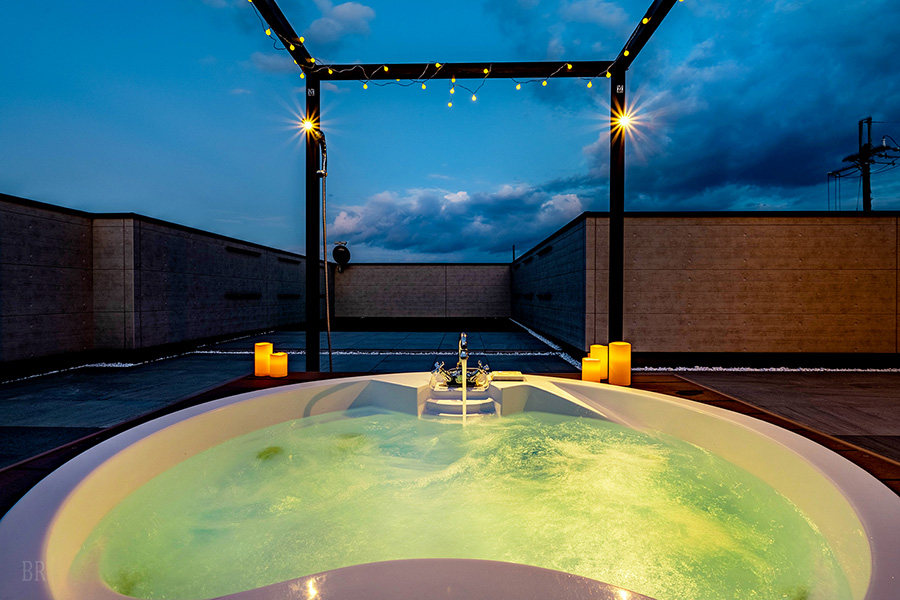 Rooftop Jacuzzi